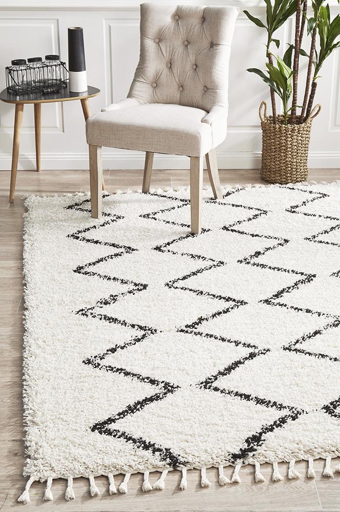 Saffron 11 White Rug - Floorsome - MODERN - SAF - 11 - WHT - 170X120 - MODERN