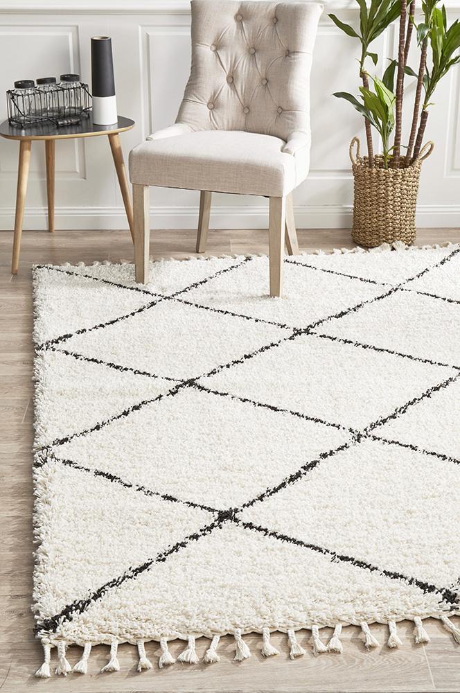Saffron 22 White Rug - Floorsome - MODERN - SAF - 22 - WHT - 170X120 - MODERN