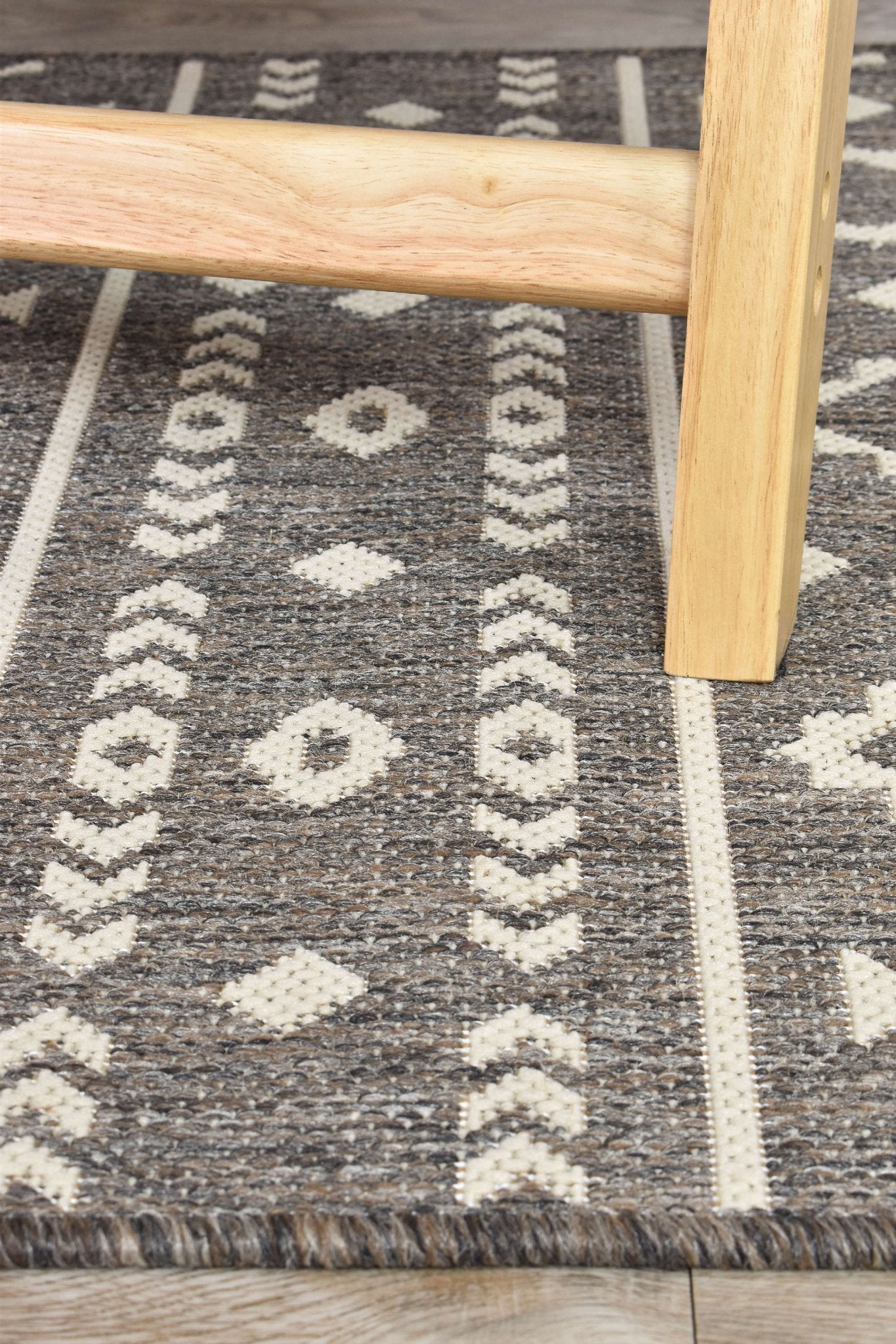 Alaska Brown Rug 3333 - W71E - Floorsome - INDOOR/OUTDOOR - LONG - 3333 - W71E - 50x80 - INDOOR/OUTDOOR