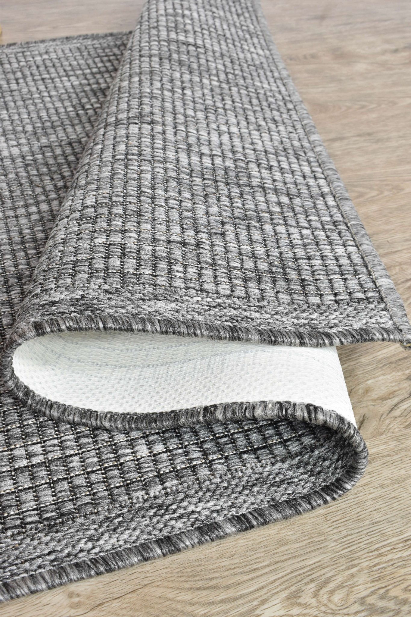 Alaska Runner Dark Grey 1303 - DM9E - Floorsome - RUNNER - LONG - 1303 - DM9 - E - 66x230 - RUNNER