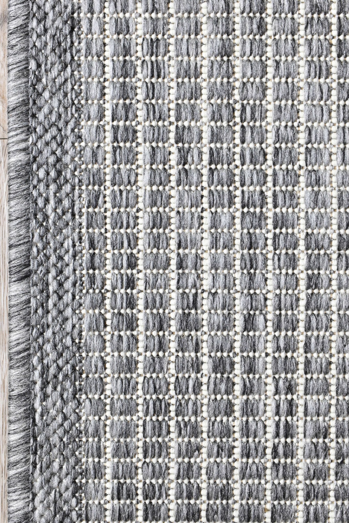 Alaska Runner Dark Grey 1303 - GU6E - Floorsome - RUNNER - LONG - 1303 - GU6 - E - 66x230 - RUNNER
