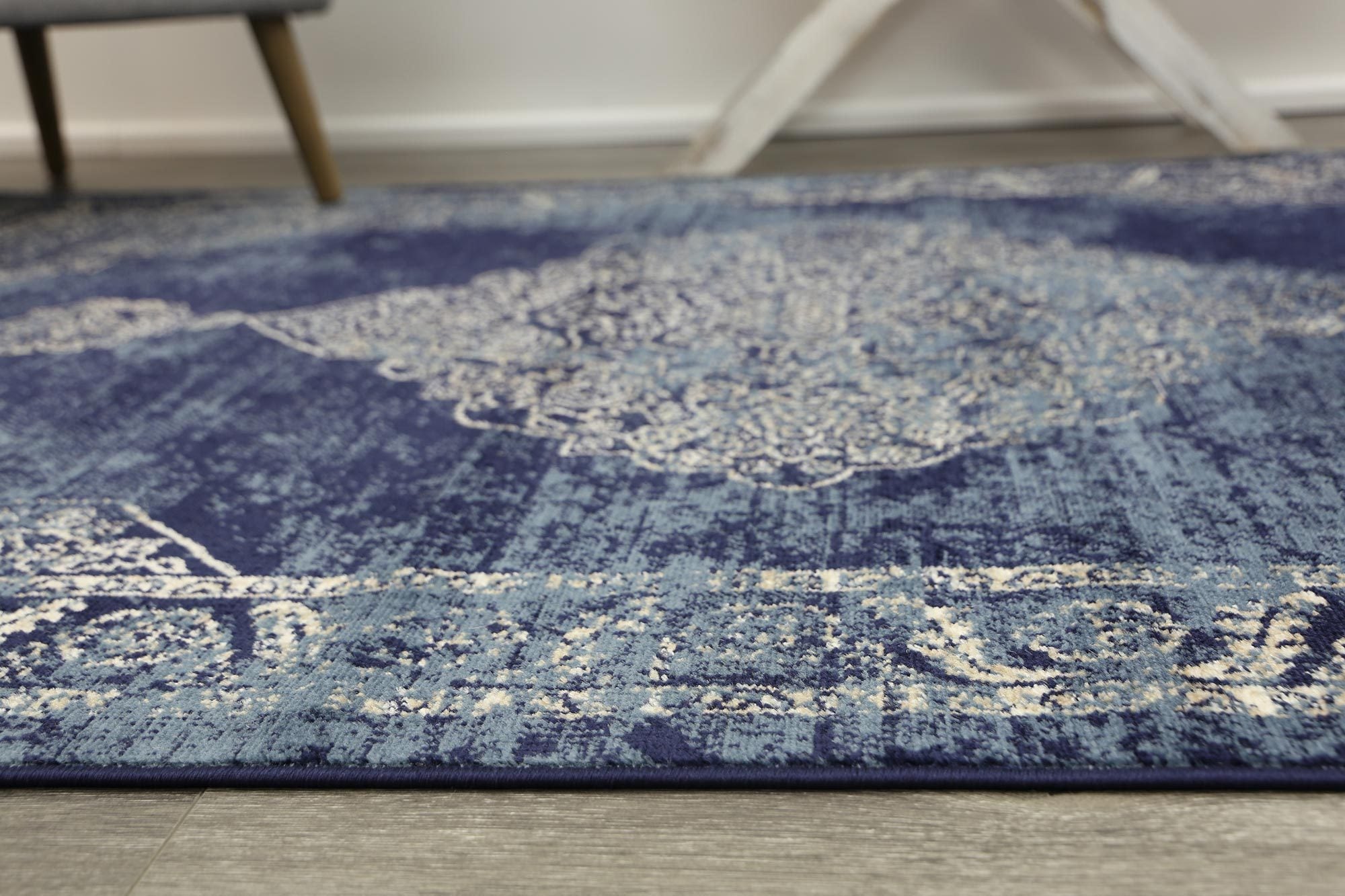 Arya Navy Distressed Contemporary Rug - Floorsome - Traditional - ARYA2006010NAVY - Traditional