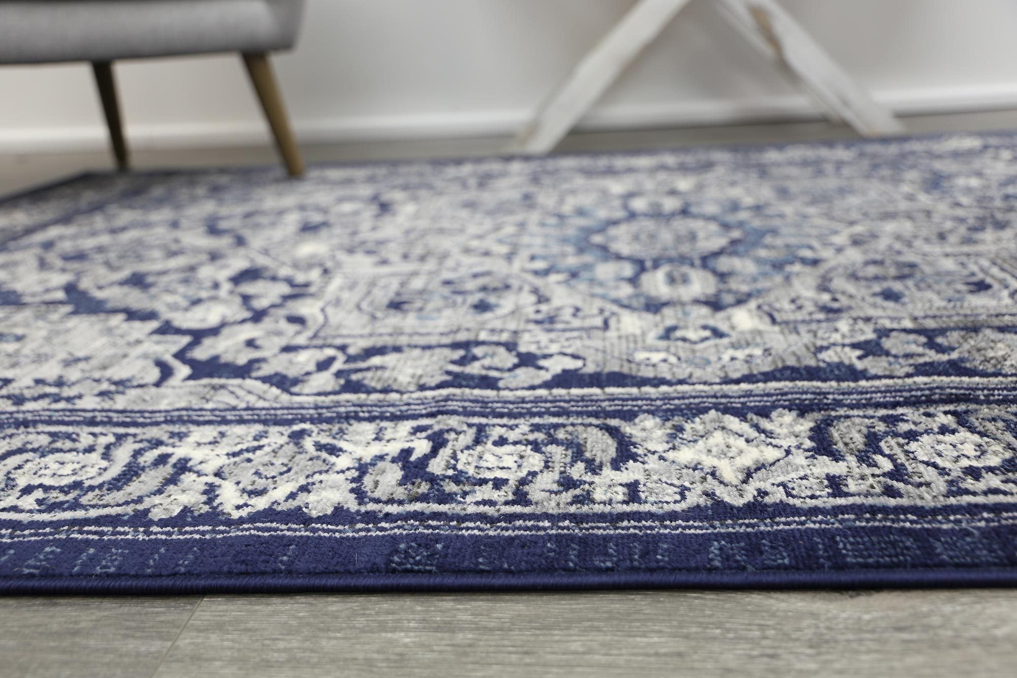 Arya Navy Transistional Traditional Rug - Floorsome - Traditional - ARYA2006097NAVY - Traditional