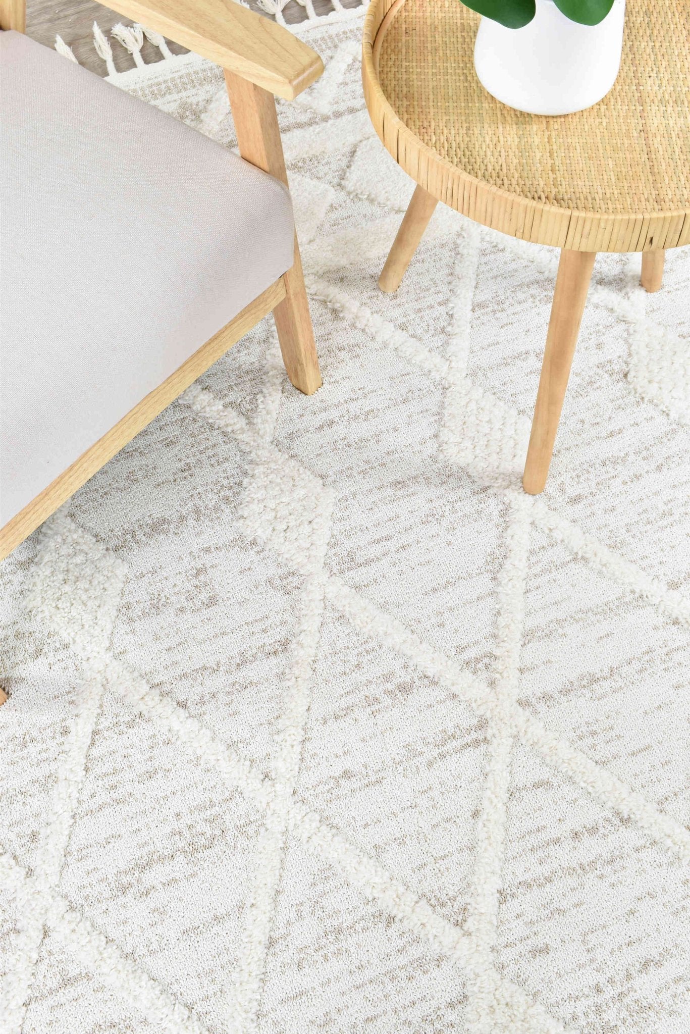 August Mia Natural Rug - Floorsome - INDOOR/OUTDOOR - MIA - B0370A - BEIGE - 80X150 - INDOOR/OUTDOOR