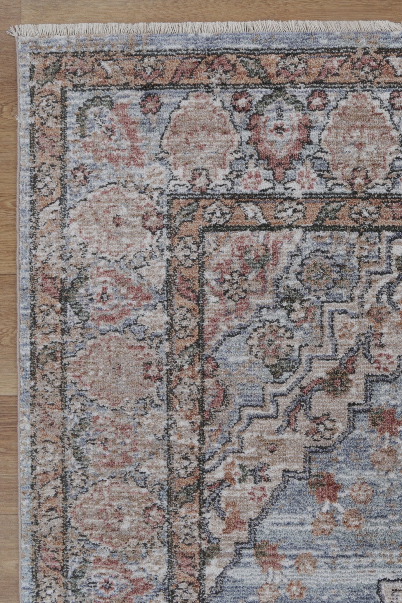 Baile Hampden Vintage Inspired Rug - Floorsome - Area Rug - BALT120B02 - Area Rug