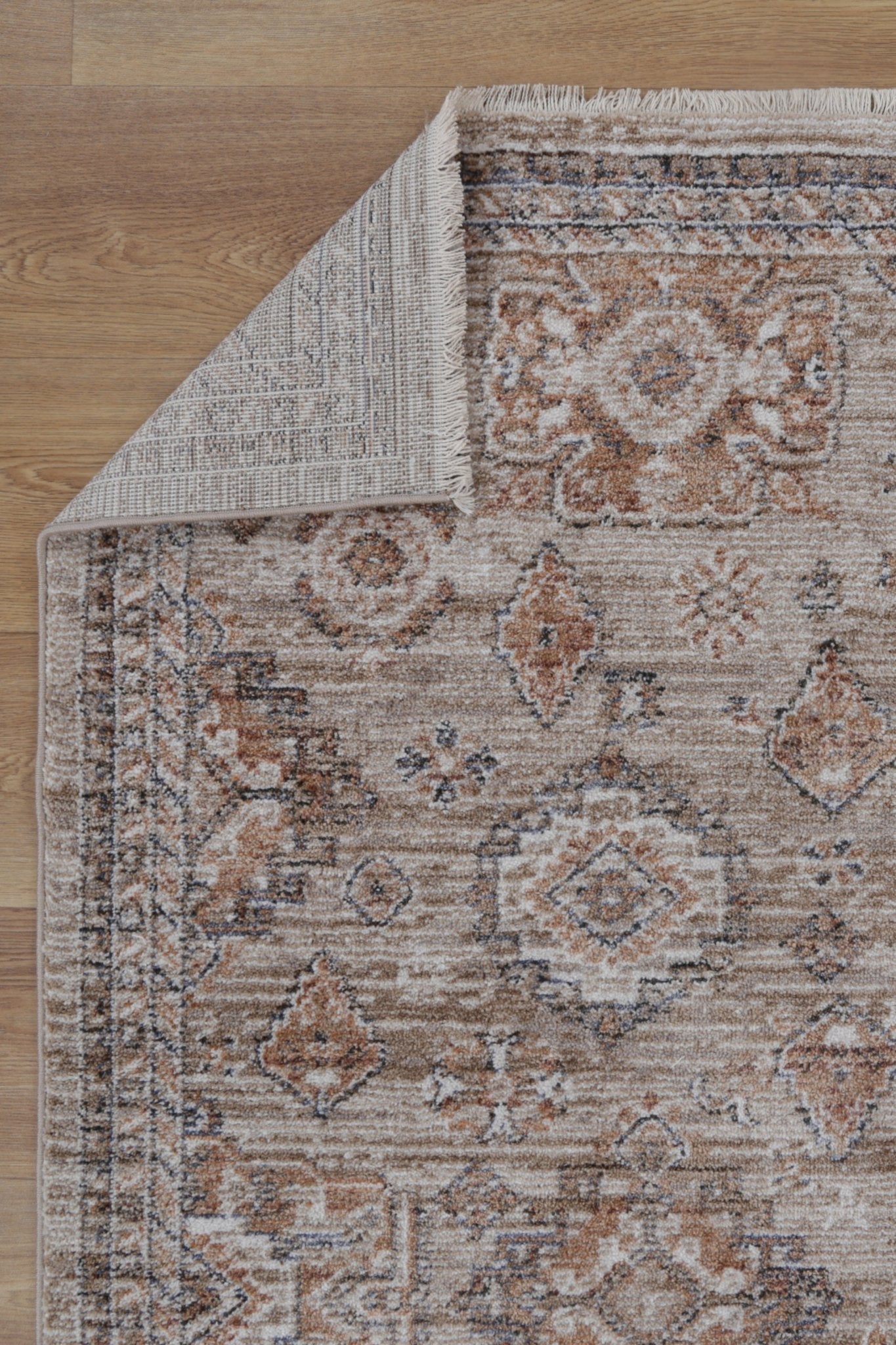 Baile Upton Vintage Inspired Rug - Floorsome - Area Rug - BALT120B15 - Area Rug