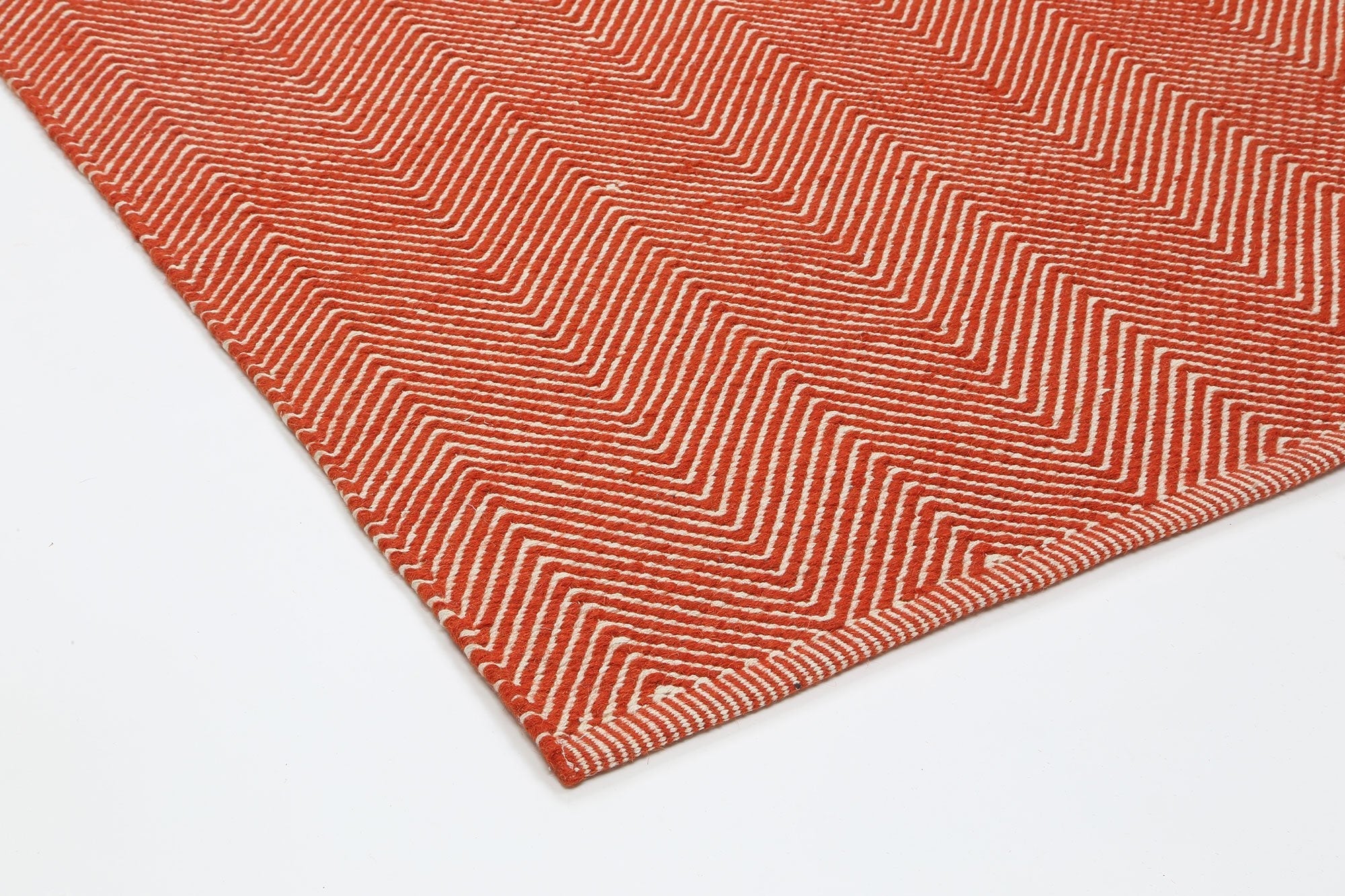 Bondi Chevron Tamarind and White Rug - Floorsome - Modern Rugs - BOND200CHEVTAM - Modern Rugs