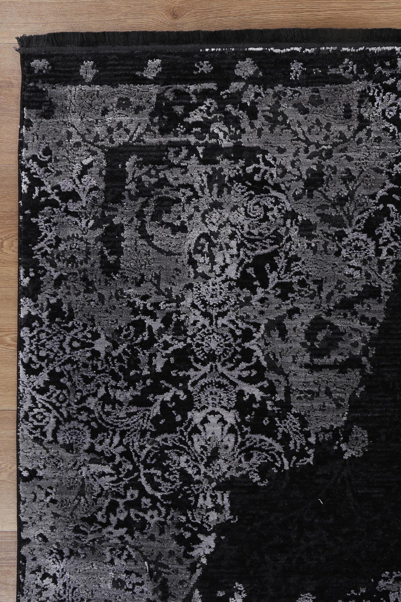 Brooklyn Distressed Medallion Silver Rug - Floorsome - Area Rug - BROO120400SILV - Area Rug