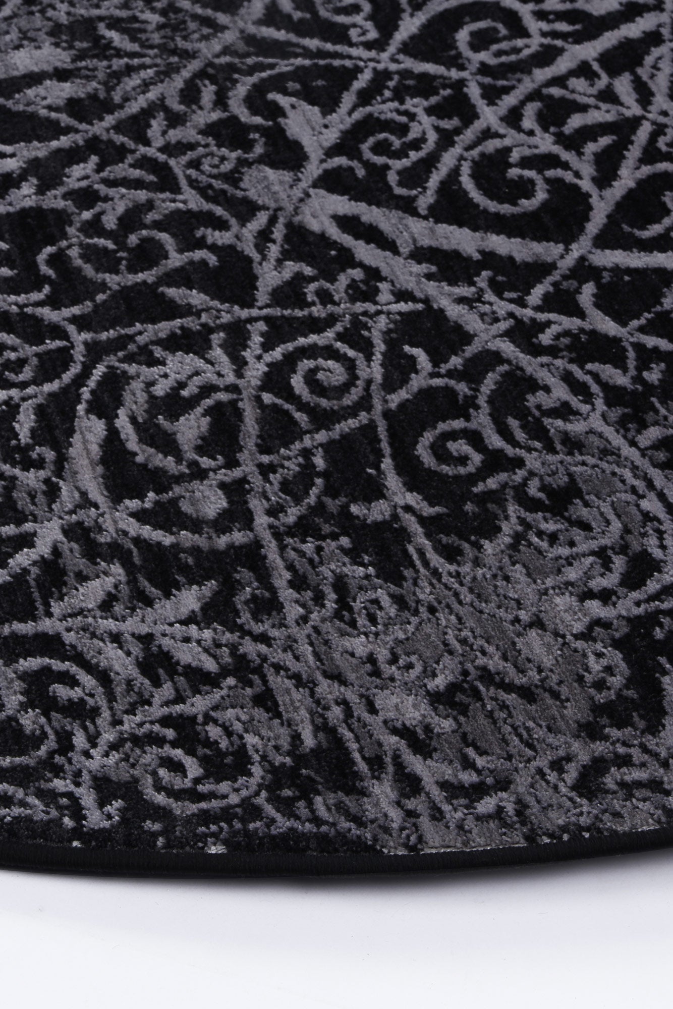 Brooklyn Intricate Floral Silver Round Rug - Floorsome - Area Rug - BROO20R200SILV - Area Rug