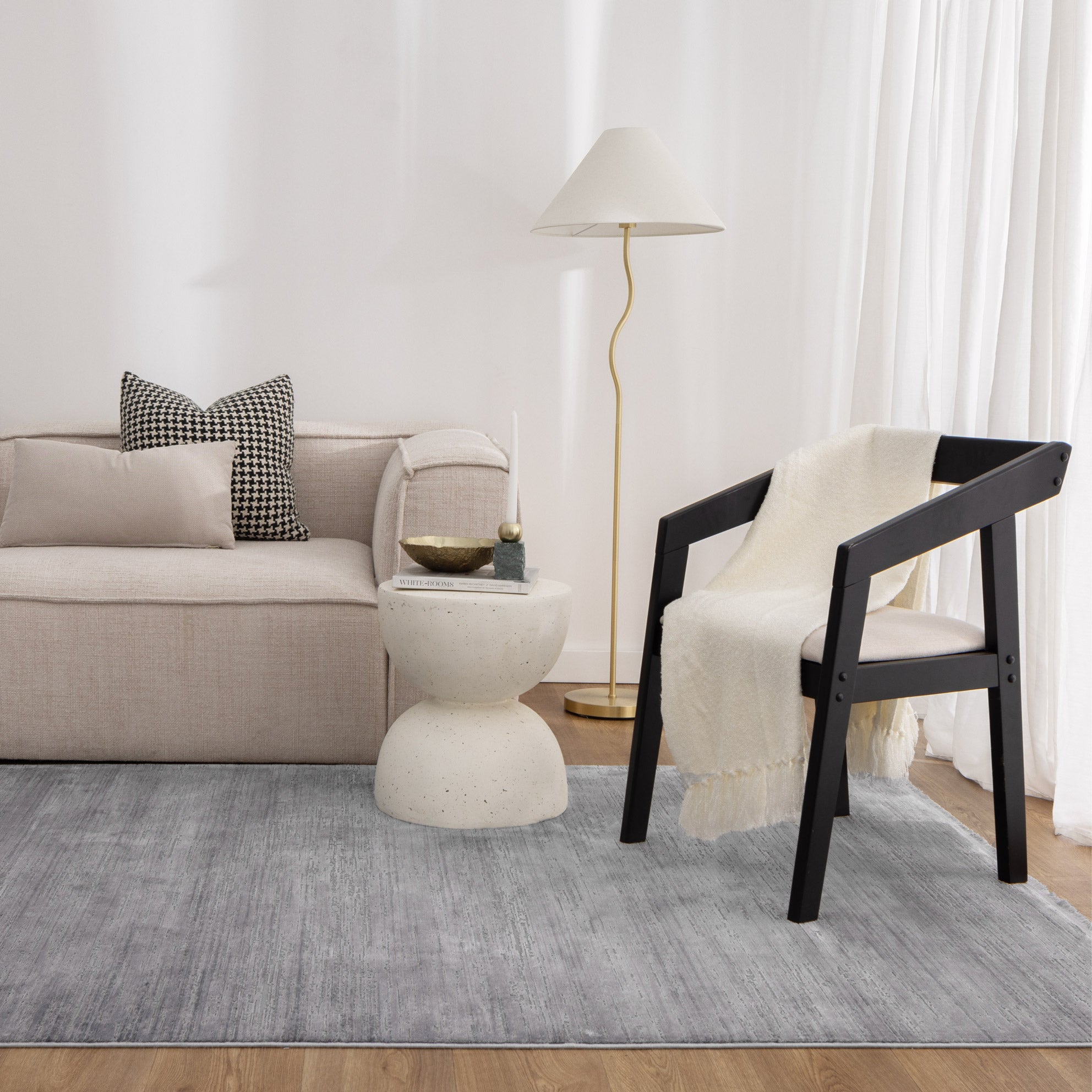 Chateau Distressed Grey Rug - Floorsome - Area Rug - CHAT160CH01 - Area Rug