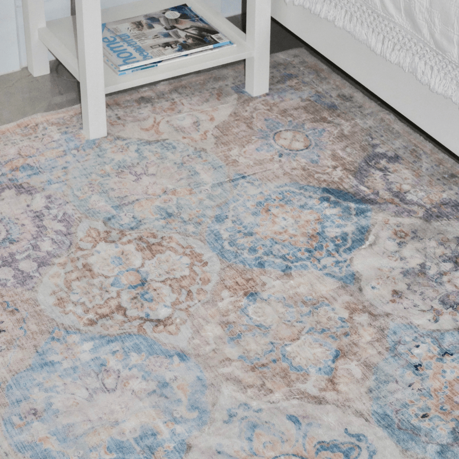 Chighu Multicolour Distressed Machine Washable Rug - Floorsome - Modern - MWRCHIGHU090150 - Modern