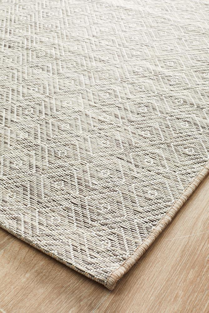 Courtyard Natural Indoor Outdoor Rug - Floorsome