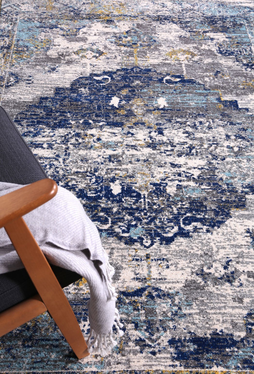 Delicate Blue Green Distressed Rug - Floorsome - Modern Rugs - DELI160DELI02 - Modern Rugs