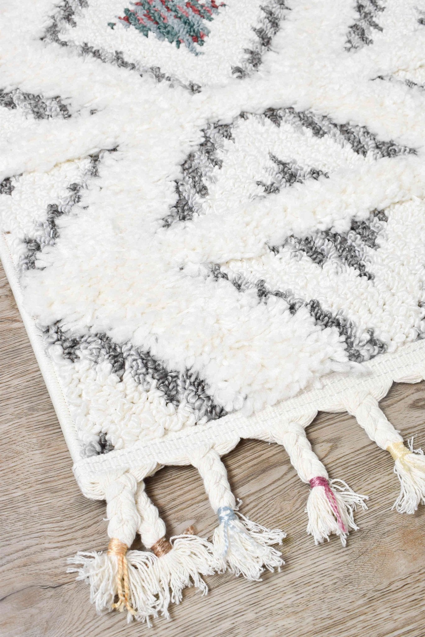 Eden B0072A Diamond - Floorsome - SHAGGY - PARIS - B0072A - CREAM - 80X150 - SHAGGY