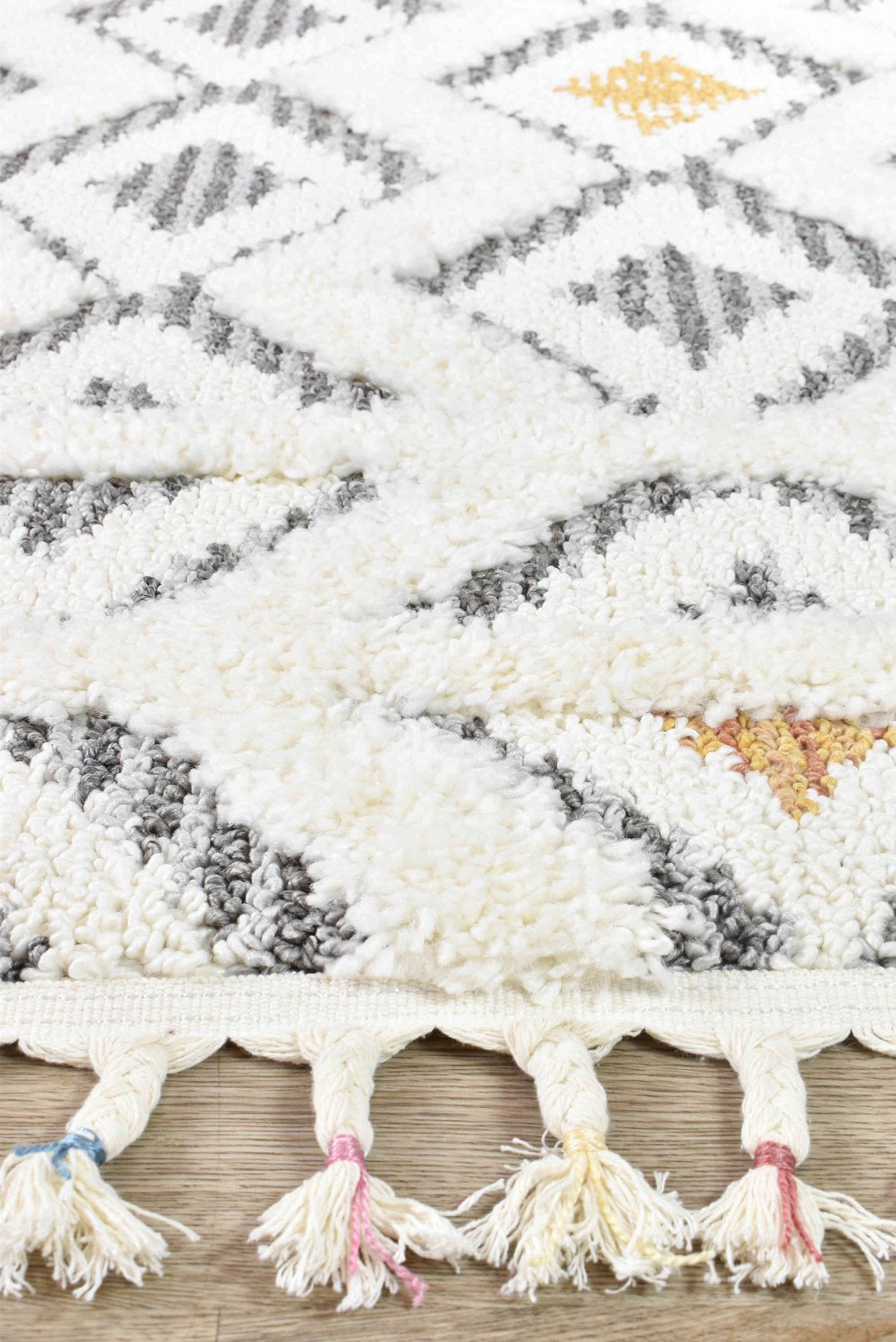 Eden B0072A Diamond - Floorsome - SHAGGY - PARIS - B0072A - CREAM - 80X150 - SHAGGY