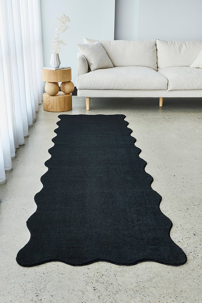 Evelyn Black Runner Rug - Floorsome