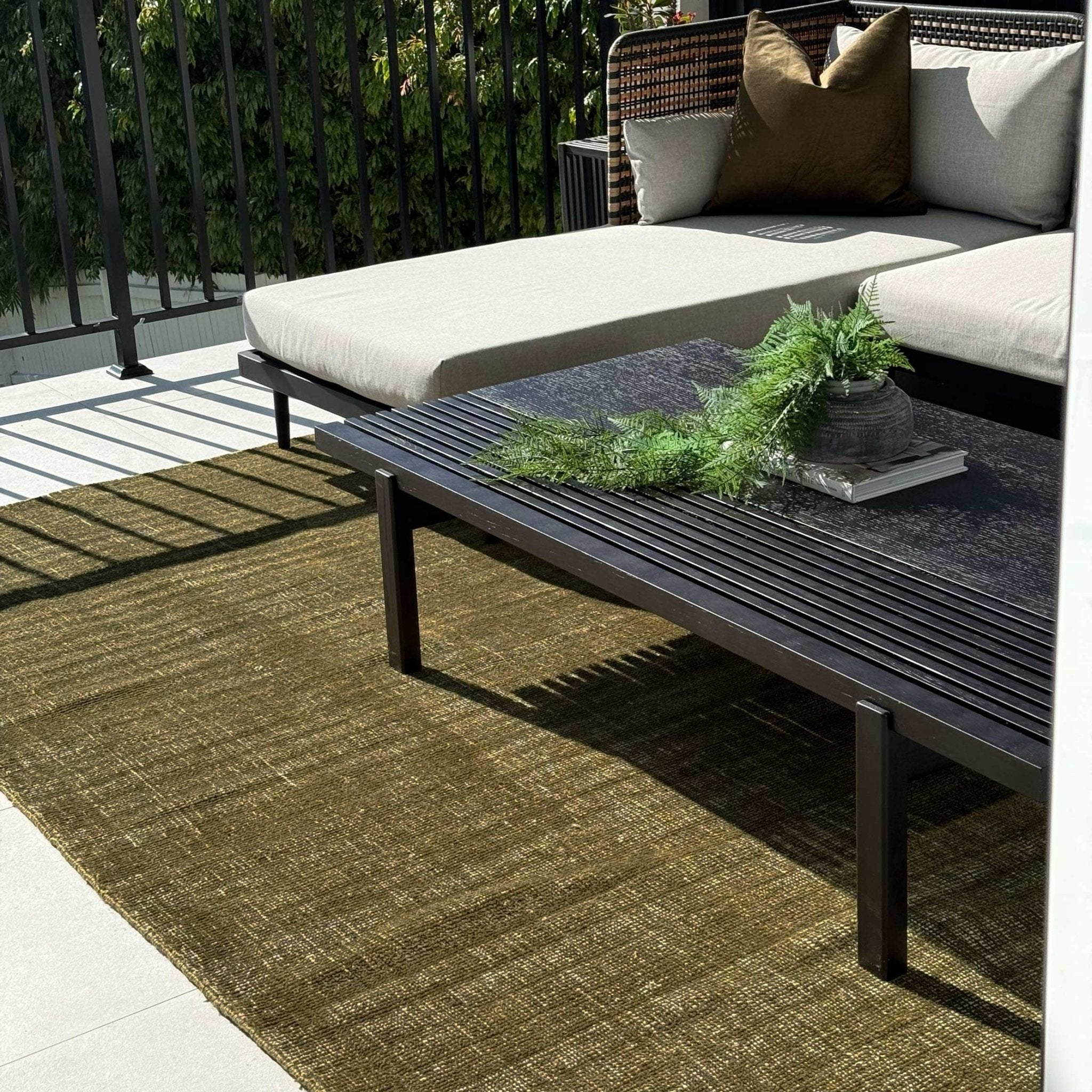 Harbour Olive Green Indoor Outdoor Rug - Floorsome - Area Rug - HARB160OLIV - Area Rug