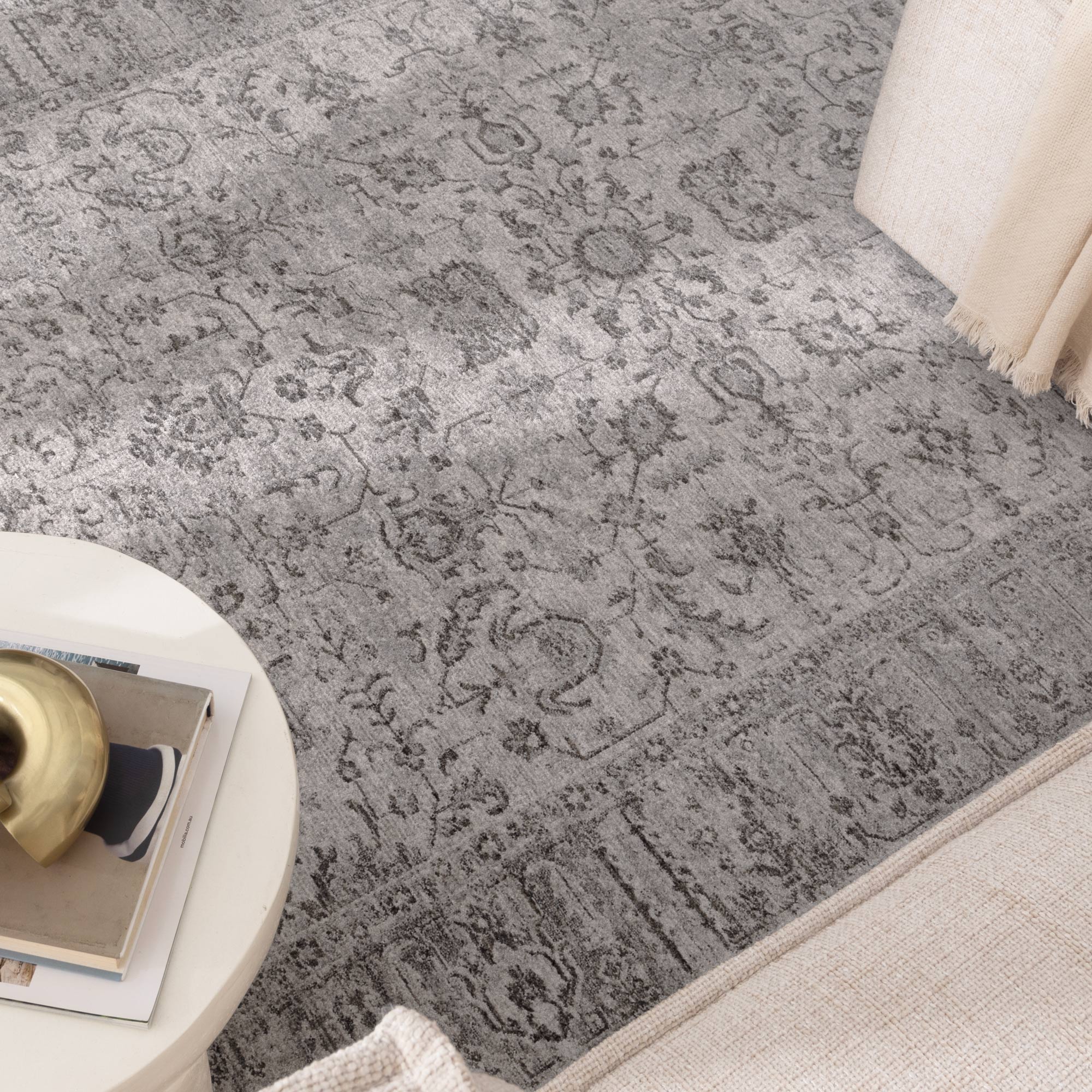 Heritage Distressed Border Grey Rug - Floorsome - Area Rug - HERI160H108 - Area Rug