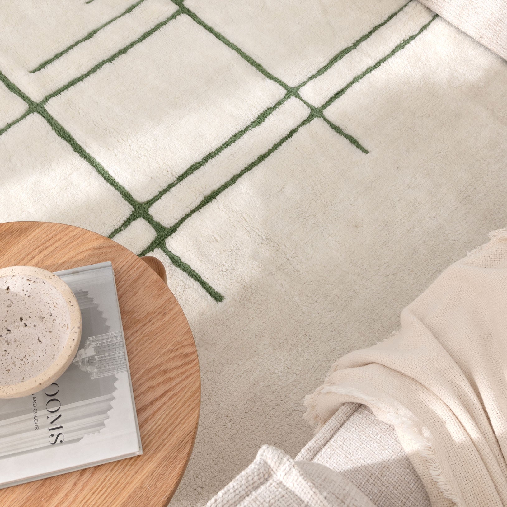 Highlands Abstract Olive Lines Washable Wool Rug - Floorsome - Area Rug - HIGH160AOLI - Area Rug