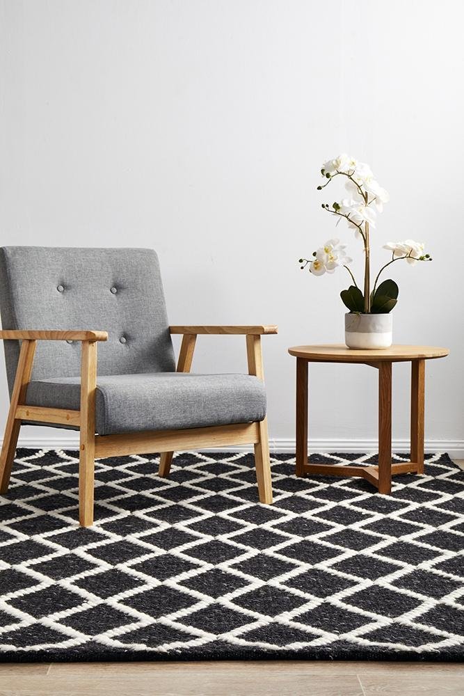 Huxley Black Rug - Floorsome - HUXLEY COLLECTION - HUX - BLACK - 225X155 - HUXLEY COLLECTION