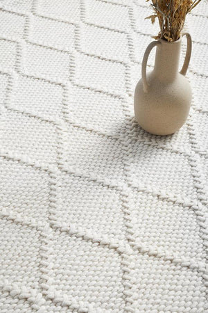 Huxley White Rug - Floorsome - HUXLEY COLLECTION