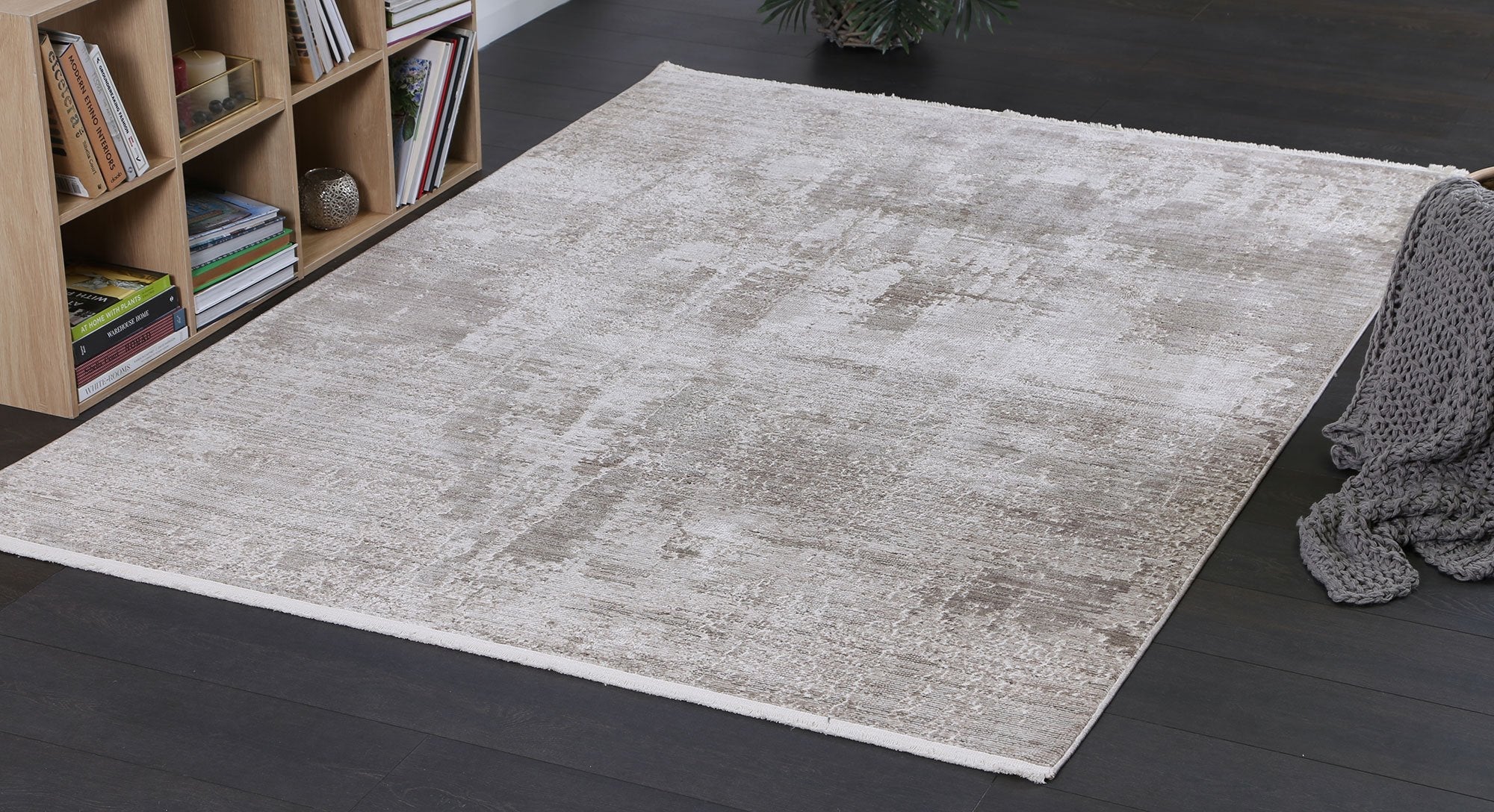 Istanbul Modern Ayla Beige Rug - Floorsome - Modern - DRAG801304440BEIG - Modern