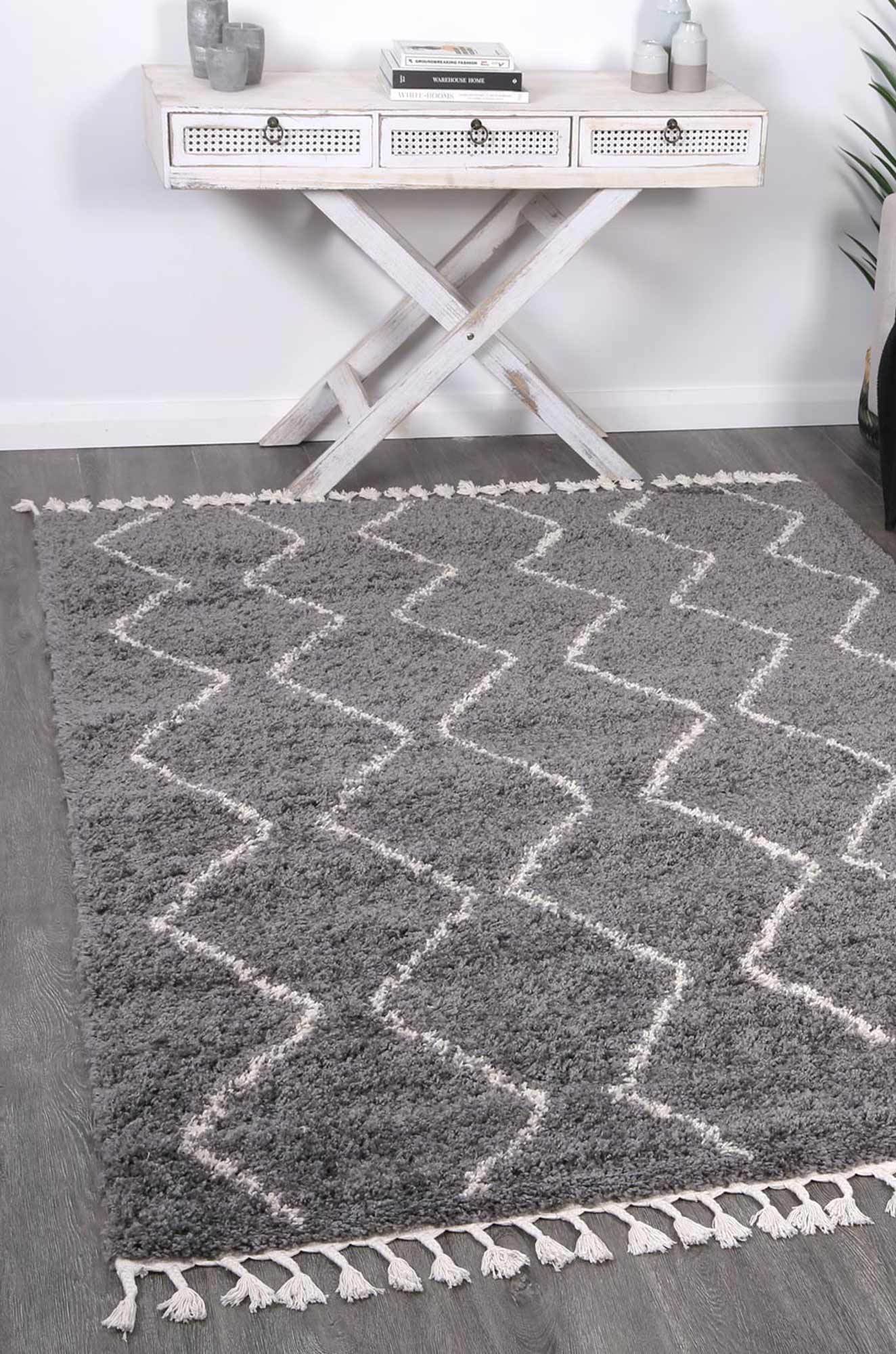 Kasbah Levi Tribal Grey Rug - Floorsome - Modern