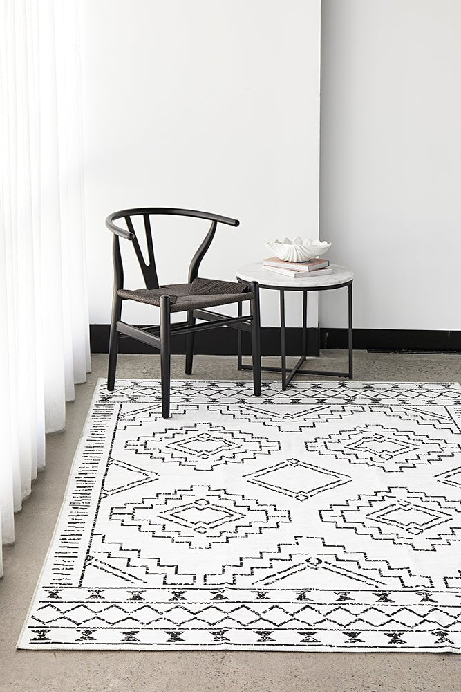 Kindred Leeroy White Washable Rug - Floorsome - Kindred Collection - KIN - LEEROY - 220X150 - Kindred Collection