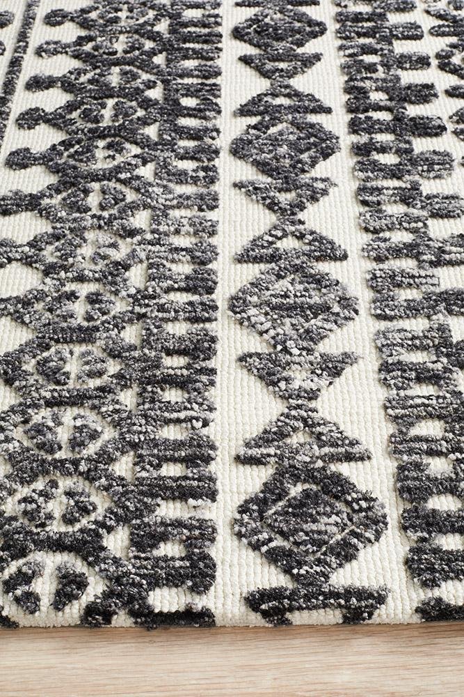 Levi Yasmin Ivory Black Rug - Floorsome - MODERN - LEV - 363 - IVO - 225X155 - MODERN
