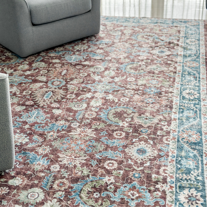 Imna Traditional Machine Washable Rug