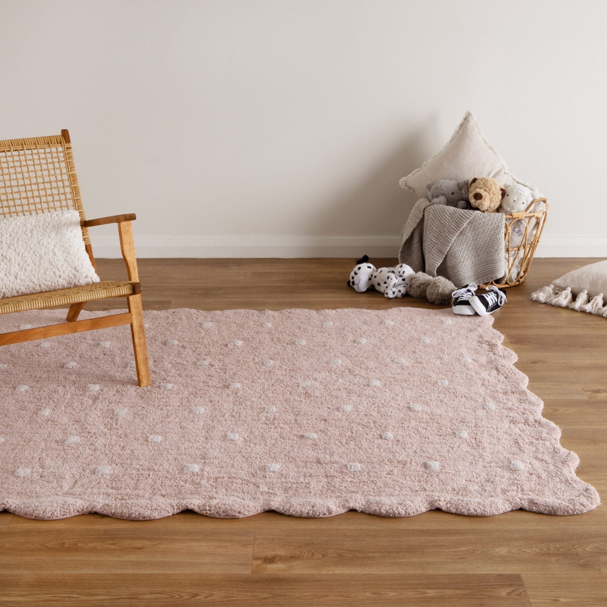 Mellow Rectangle Scalloped Kids Rug Blush Pink - Floorsome - Area Rug - MELL120PALE - Area Rug