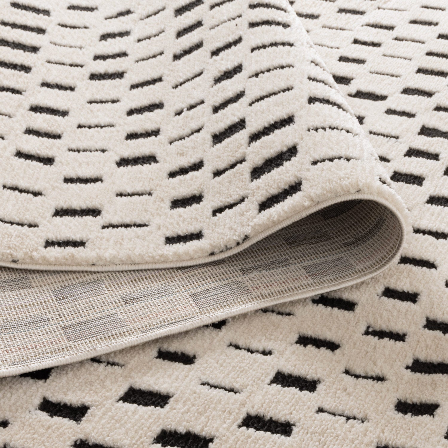 Mila Monochrome Squares Black and Cream Rug - Floorsome - Area Rug - MILA803MIL2 - Area Rug