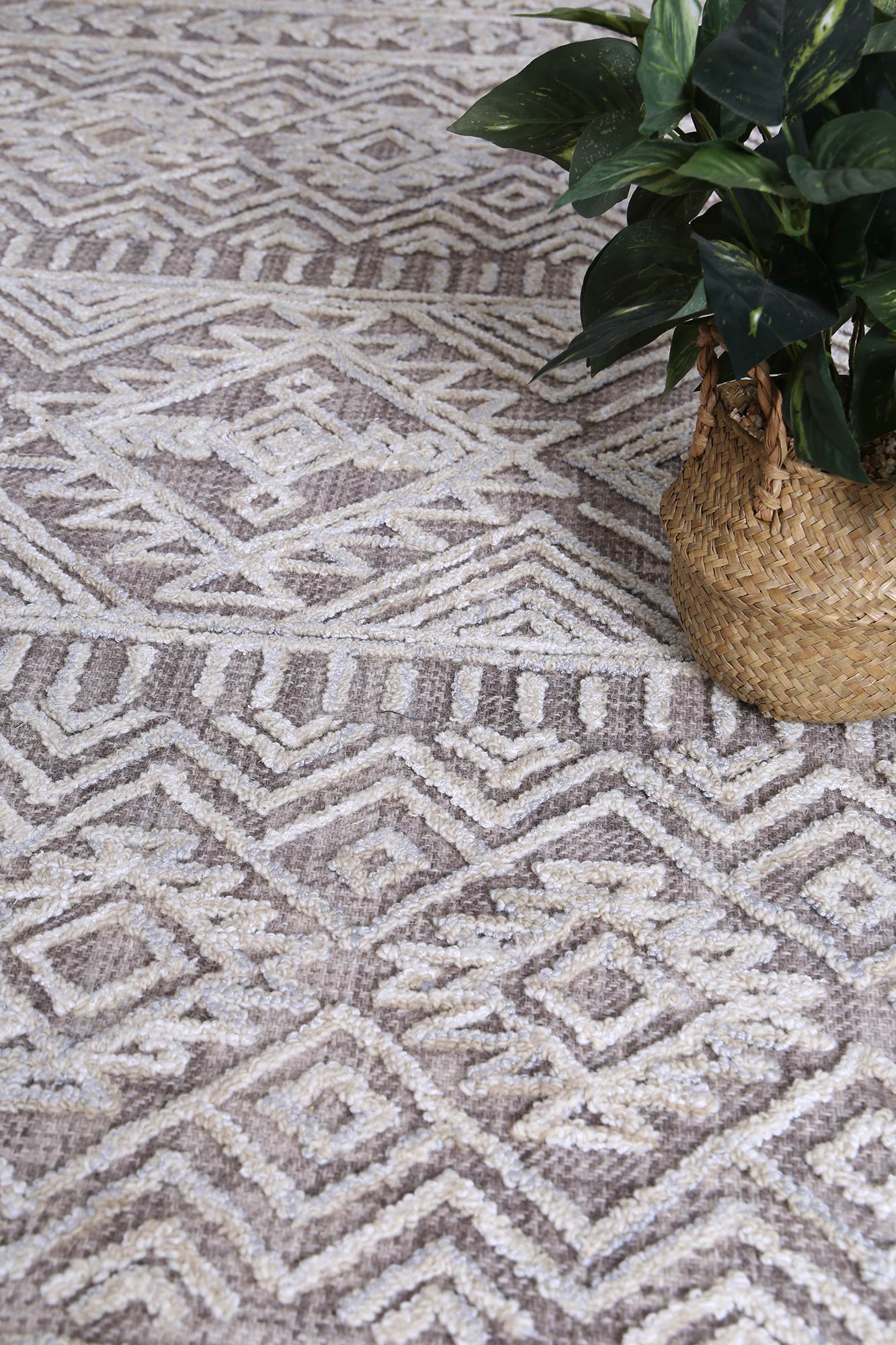 Mirabella Cadiz Ash Contemporary Rug - Floorsome - Modern Rugs - MARB16060295LGRY - Modern Rugs