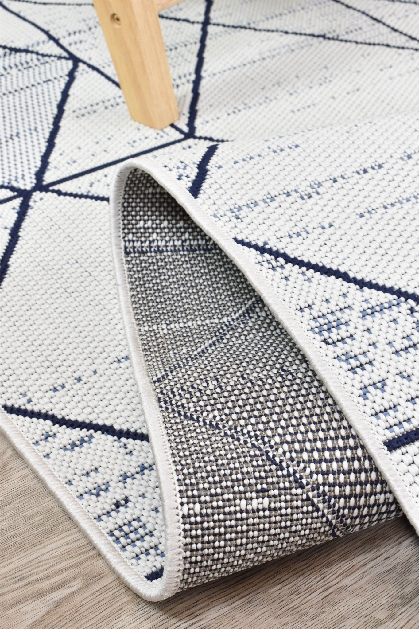 Mirada White Blue Rug 47277 - 396 - Floorsome - INDOOR/OUTDOOR - MIRA - 47277396 - 160x230 - INDOOR/OUTDOOR