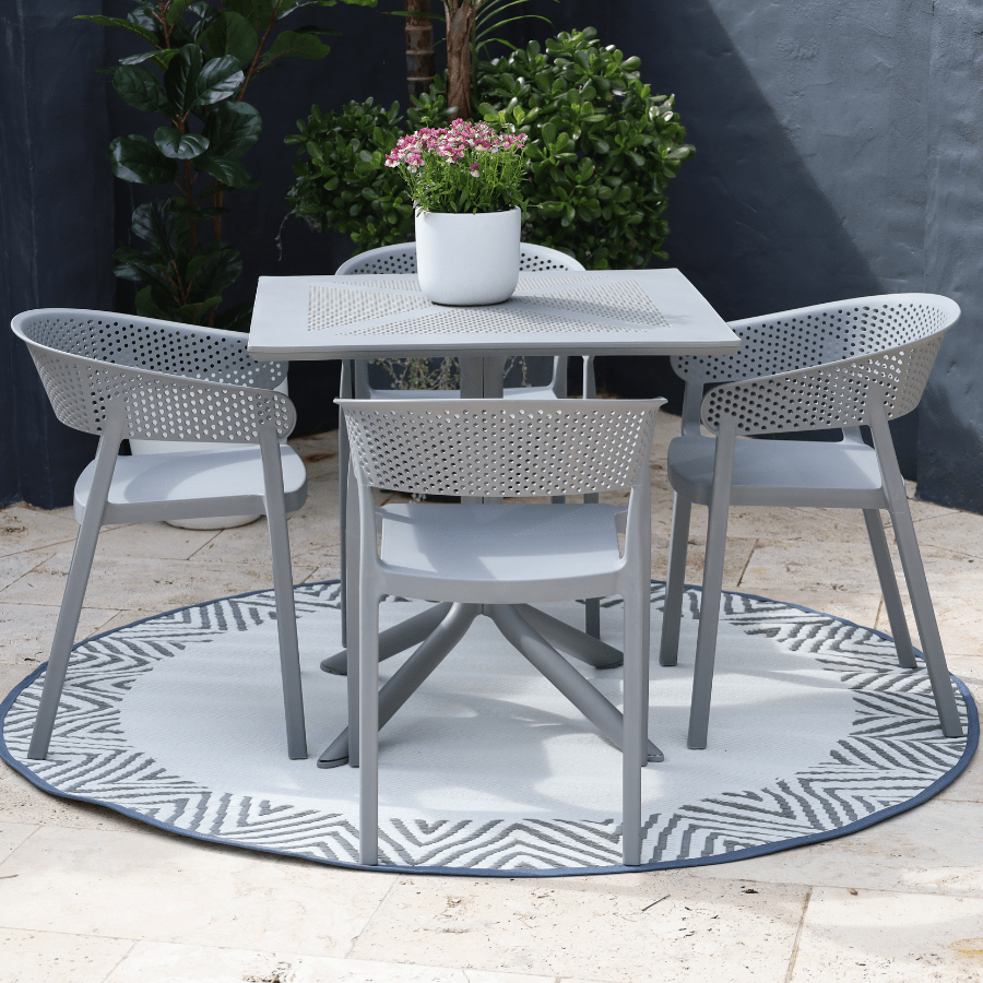 Olympia Grey and White Round Recycled Plastic Reversible Outdoor Rug - Floorsome - PLROLYMGREY180R - 