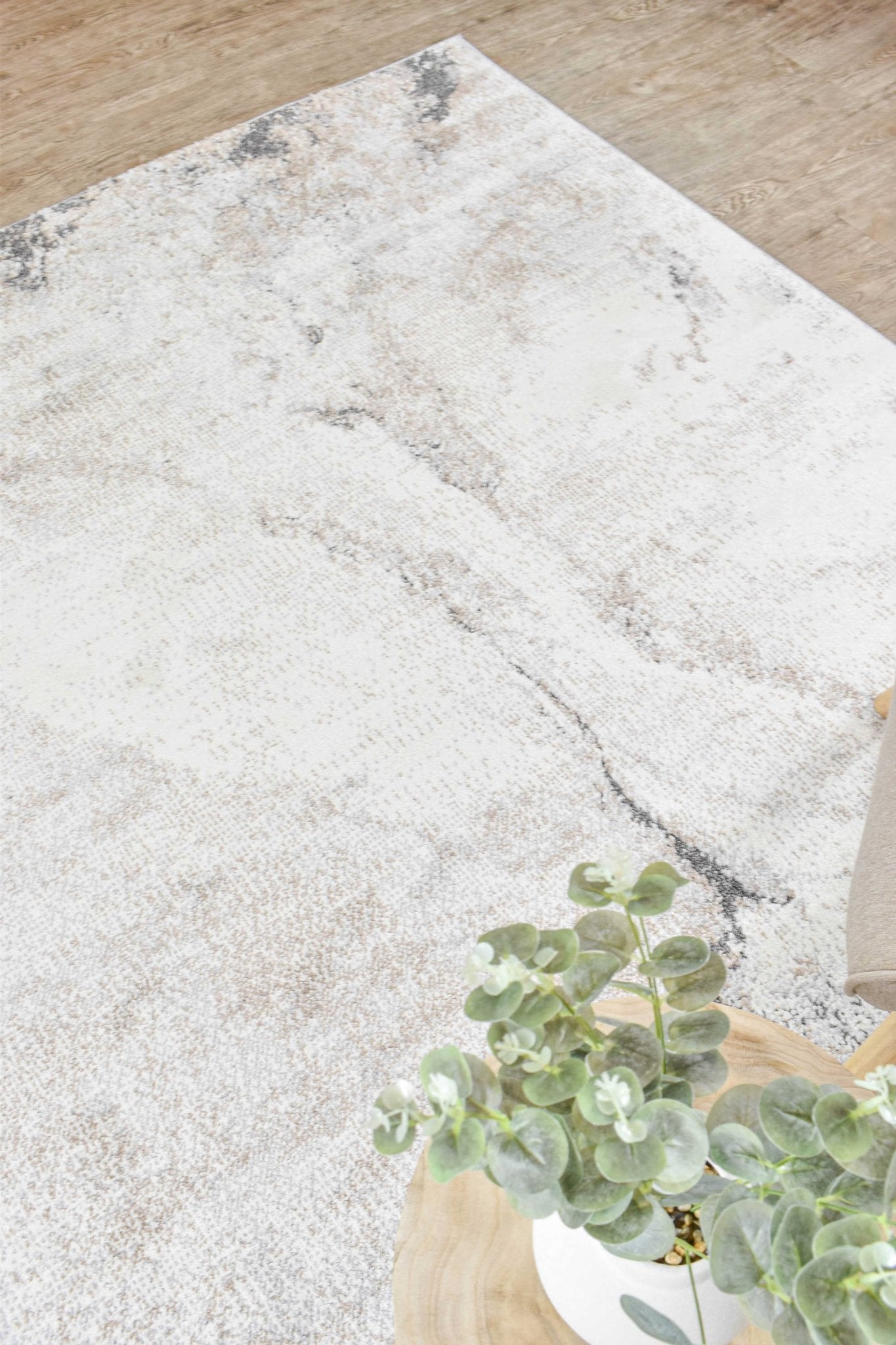 Quetzal Craft Rug - Floorsome - MODERN - CHAR-CASCADE-80X150 - MODERN