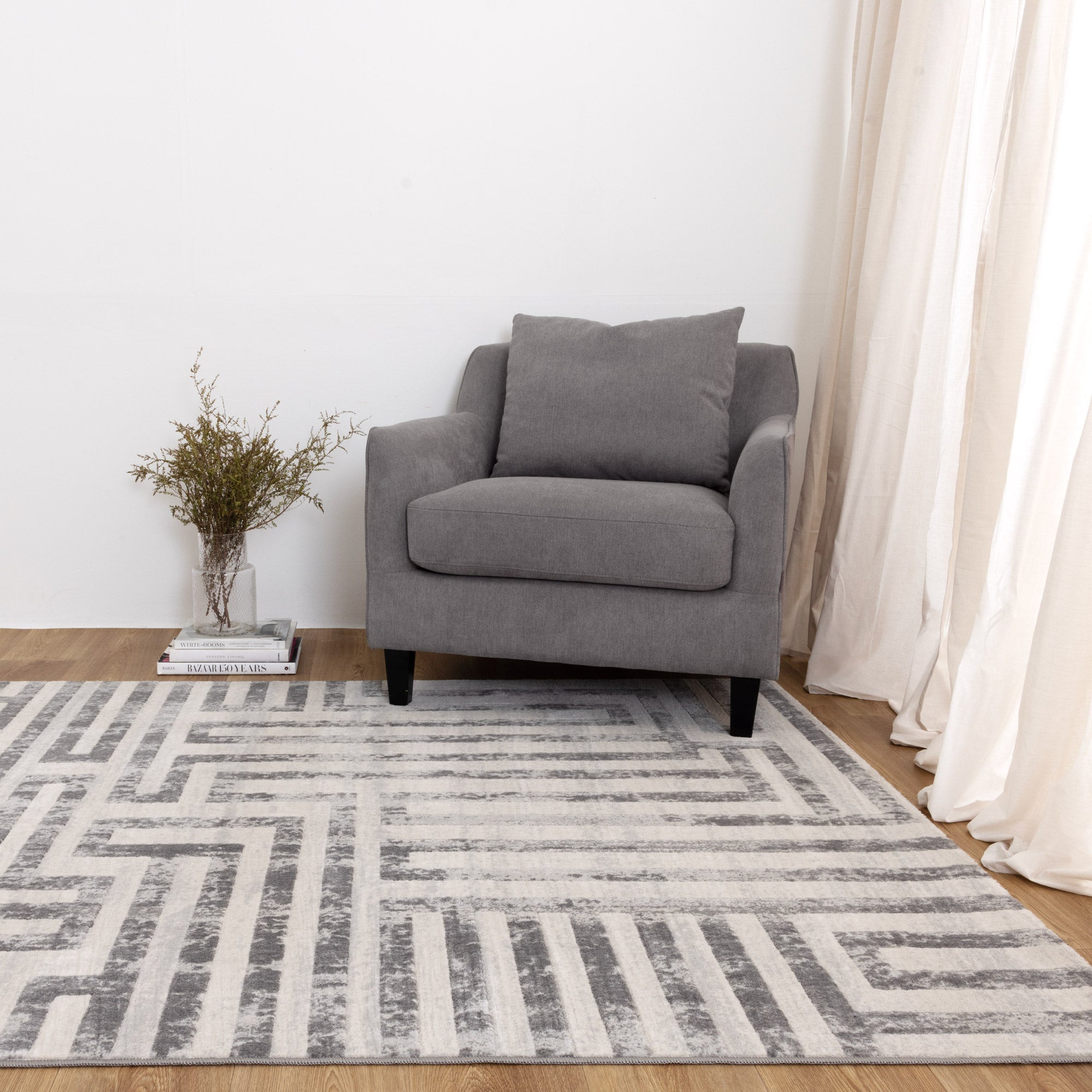 Ruby Maze Grey Rug - Floorsome - Area Rug - RUBY16003 - Area Rug