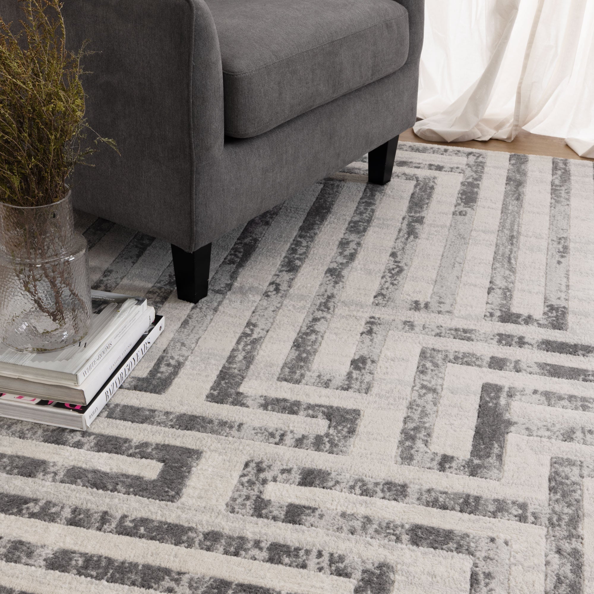 Ruby Maze Grey Rug - Floorsome - Area Rug - RUBY16003 - Area Rug