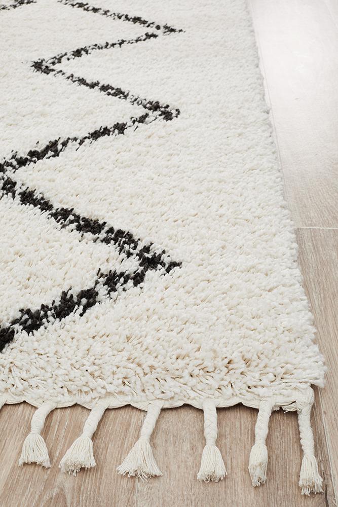 Saffron 11 White Rug - Floorsome - MODERN - SAF - 11 - WHT - 170X120 - MODERN