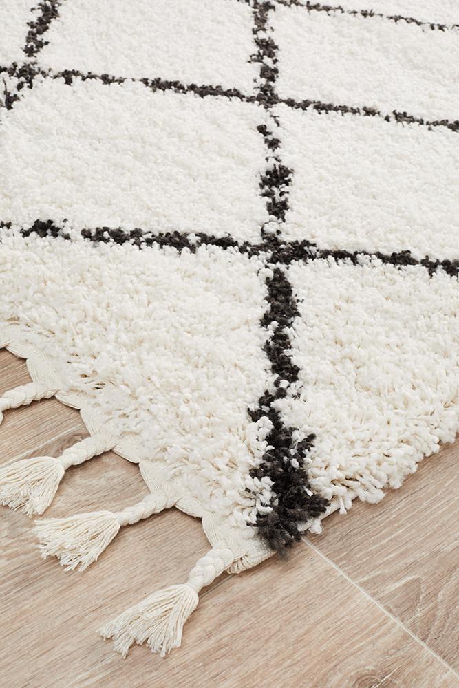 Saffron 22 White Runner Rug - Floorsome - MODERN - SAF - 22 - WHT - 200X80 - MODERN