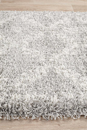 Saffron 33 Silver Runner Rug - Floorsome - MODERN