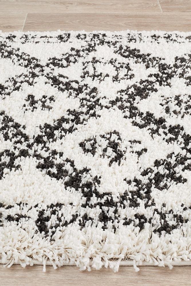 Saffron 33 White Runner Rug - Floorsome - MODERN - SAF - 33 - WHT - 200X80 - MODERN