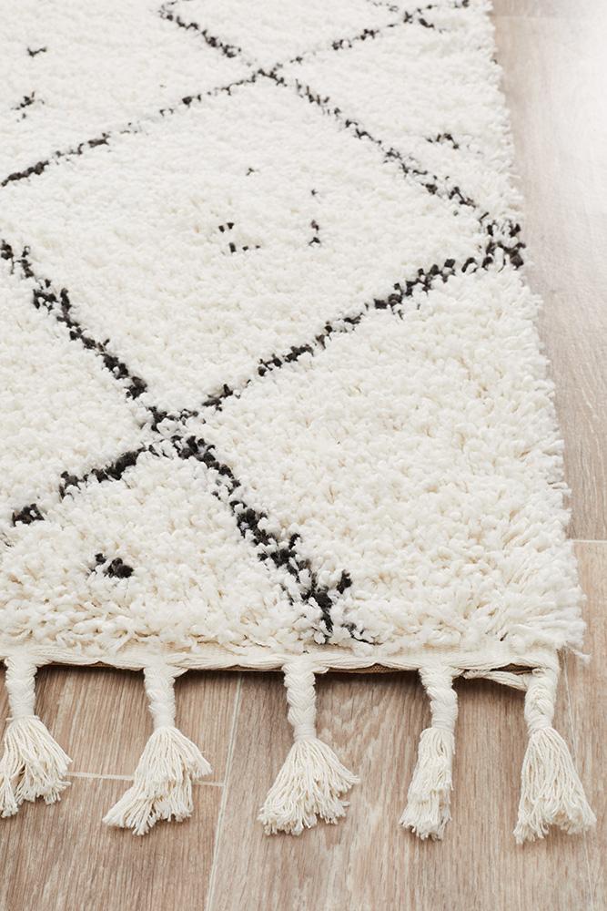 Saffron 44 White Runner Rug - Floorsome - MODERN - SAF - 44 - WHT - 200X80 - MODERN