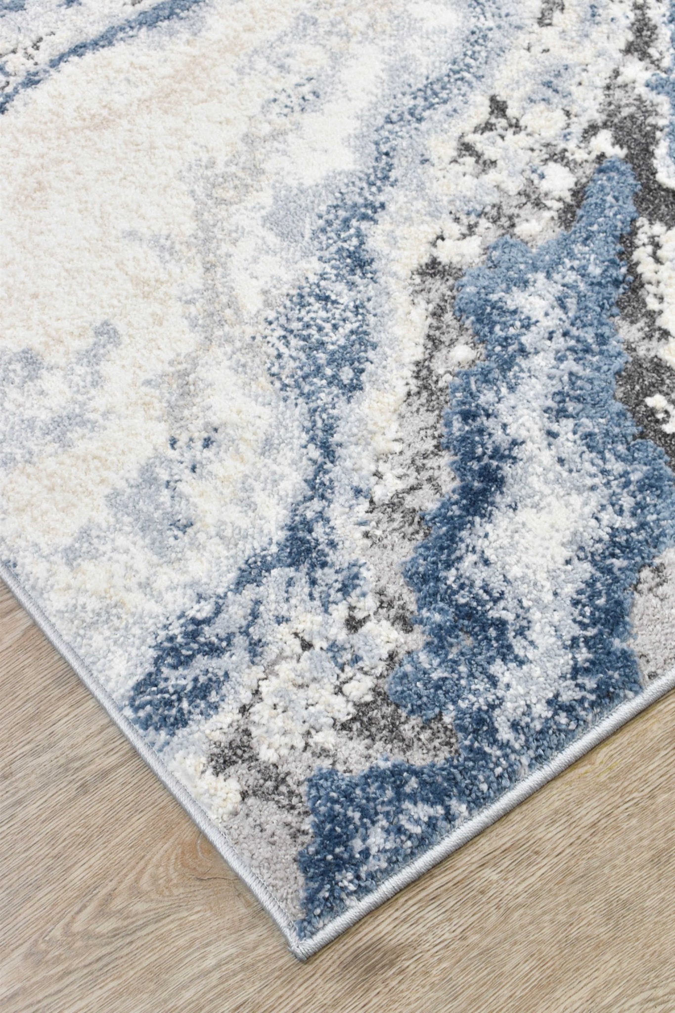 Tecno Tribal Rug - Floorsome - MODERN - CHAR-CRIMSON-80X150 - MODERN