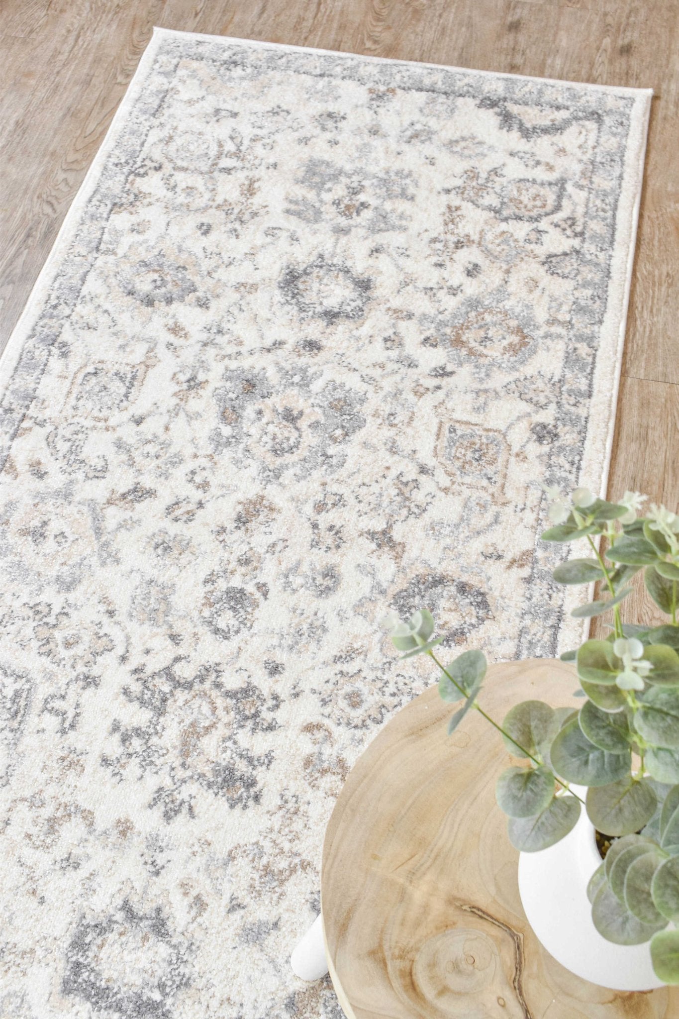 Velvet Essence Runner - Floorsome - MODERN - CHAR-TRANQUIL-80X300 - MODERN