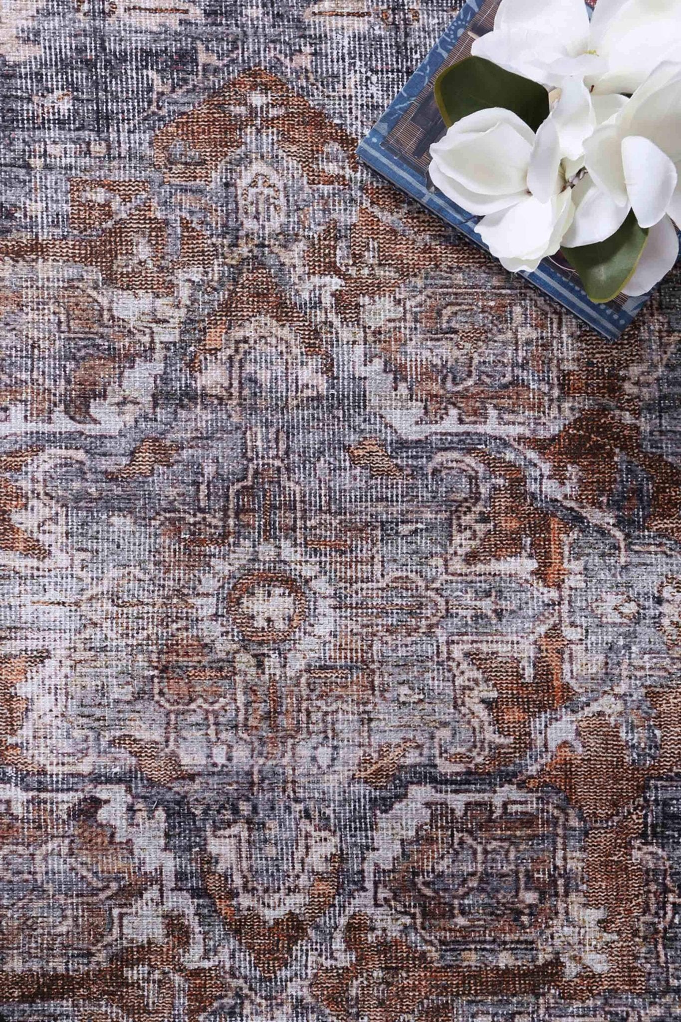 Vintage Crown Dunstanburgh Rug - Floorsome - Traditional - VINT160224404 - Traditional