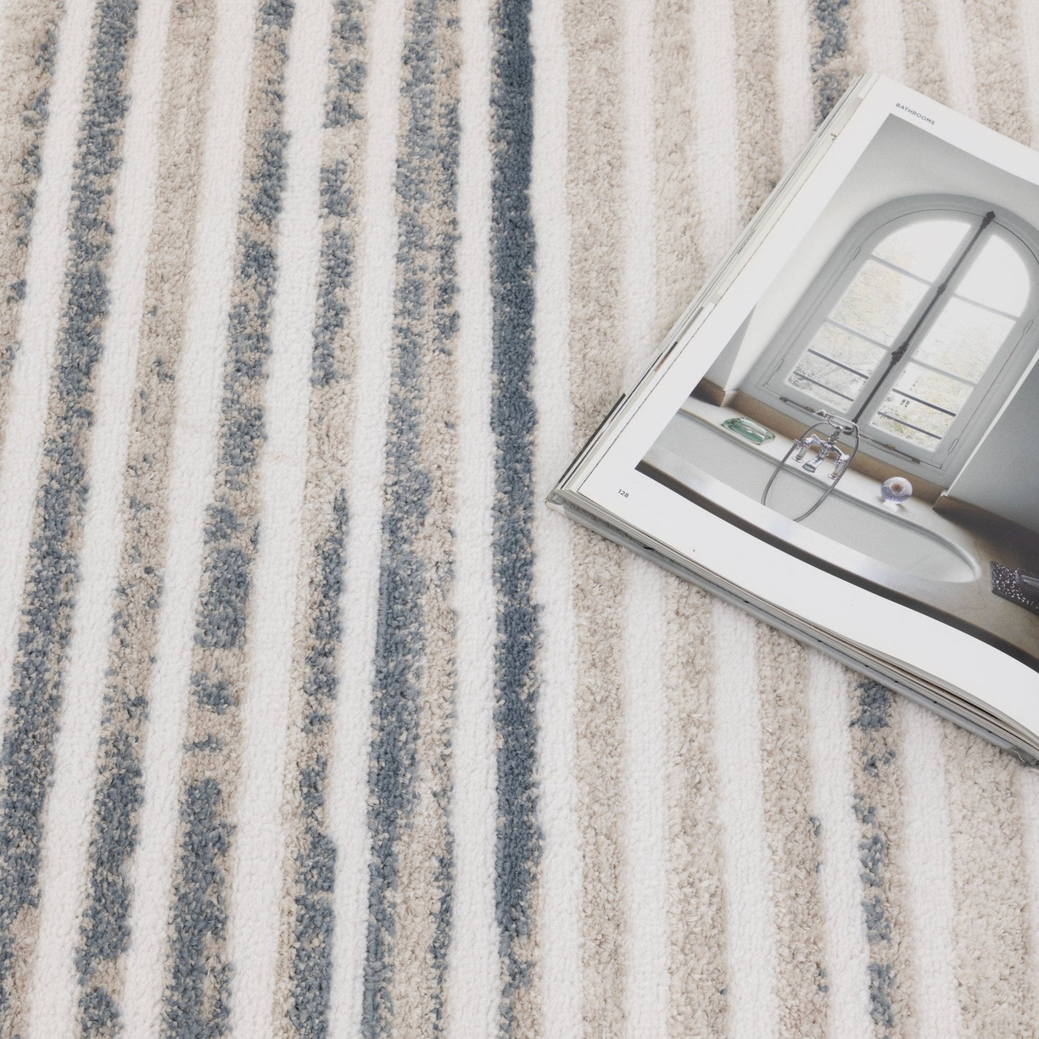 Wellington Geometric Lines Blue Rug - Floorsome - Area Rug - WELL160W002 - Area Rug