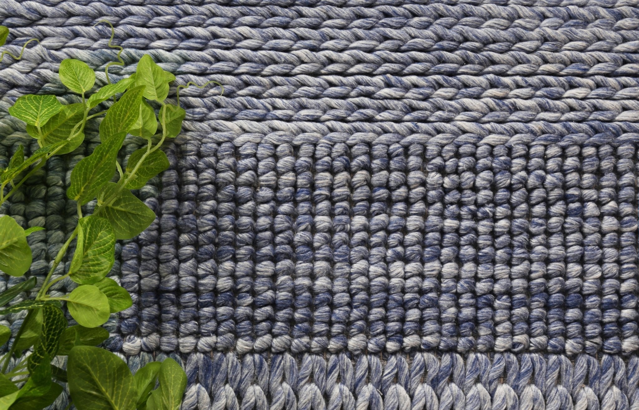 Zayna Grace Blue Wool Blend Rug - Floorsome - Rug - HARL160GRACBLUE - Rug