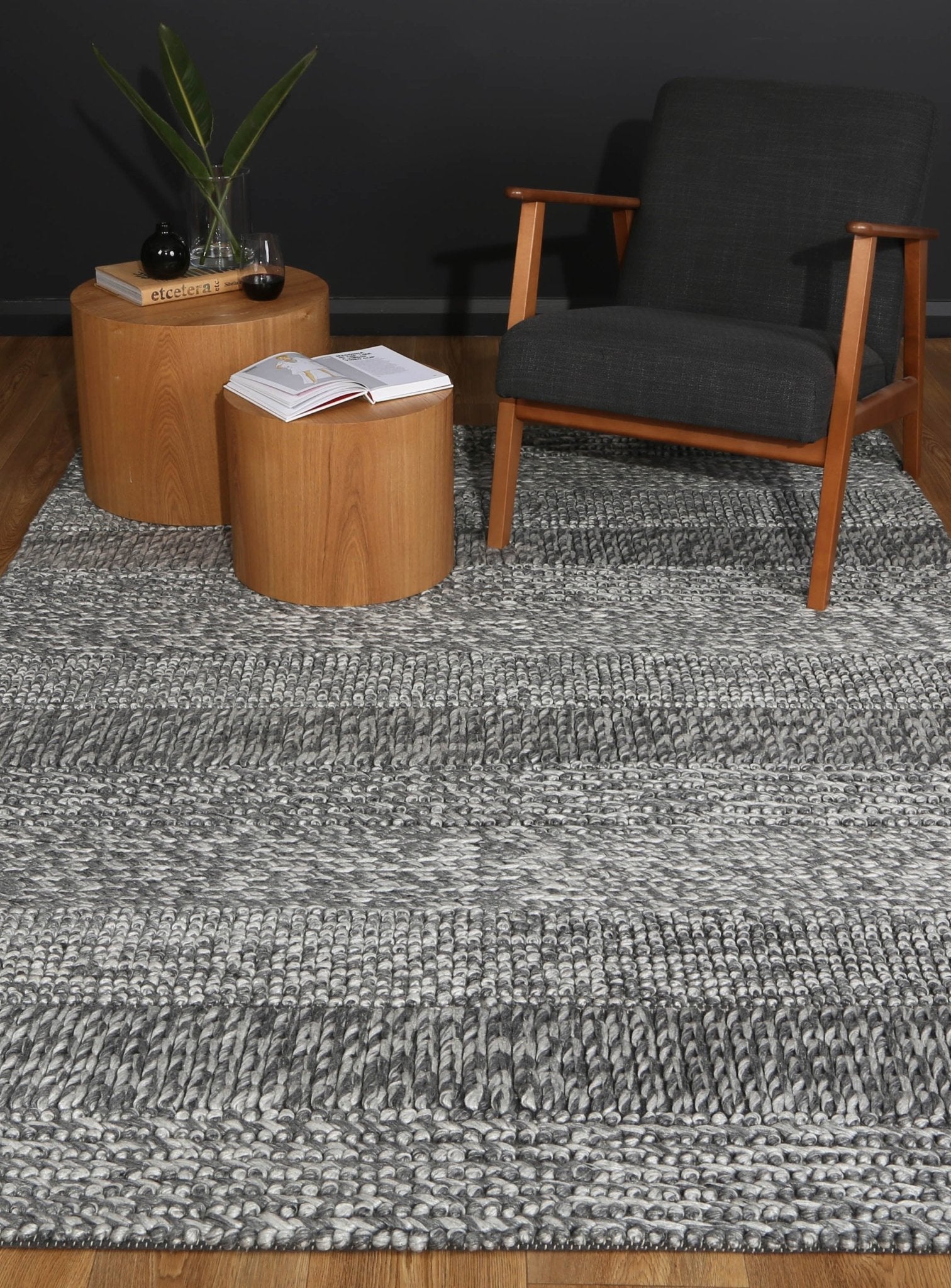 Zayna Grace Charcoal Wool Blend Rug - Floorsome - Rug - HARL160GRACCHAR - Rug