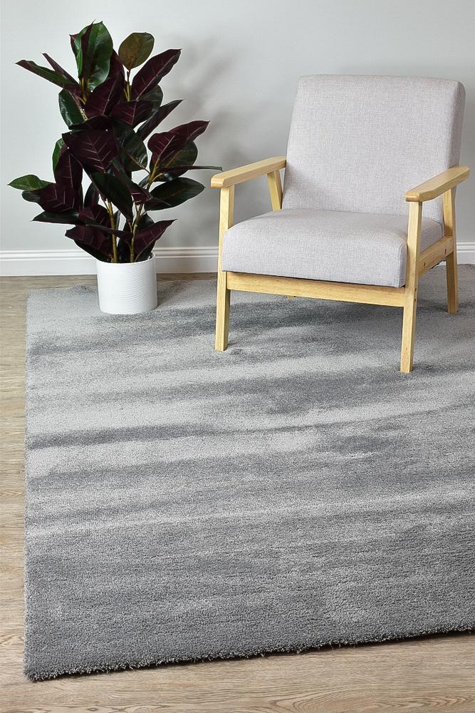 Touch Super Soft Grey Rug 71301-070